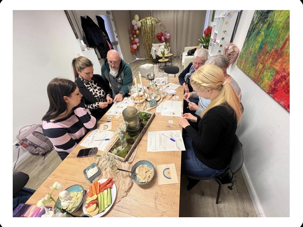 De lezing is interactief en zorgt er zo voor dat de informatie geconsolideerd wordt. // &copy; Team Arinor