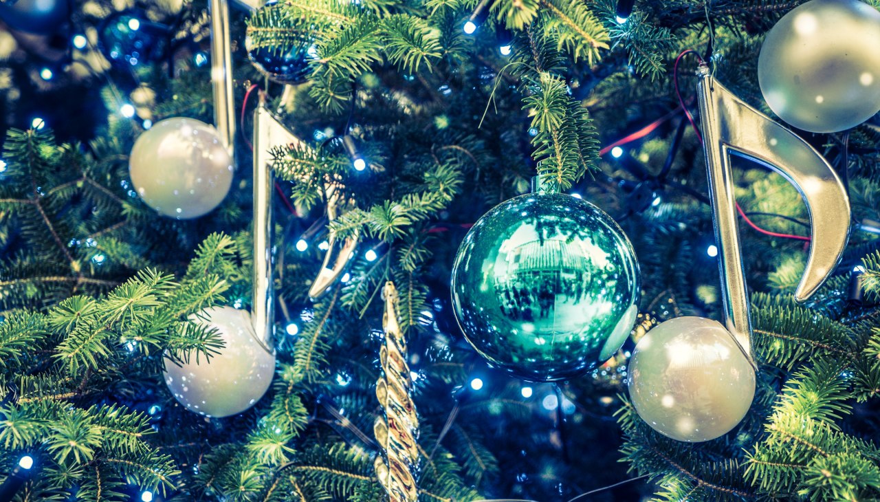 gold-year-christmas-wooden-background, © Pixabay gold-year-christmas-wooden-background, © Pixabay