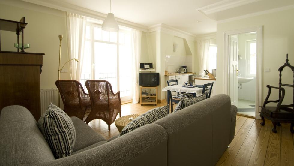 Woonkamer met keuken, © Villa Schwalbe