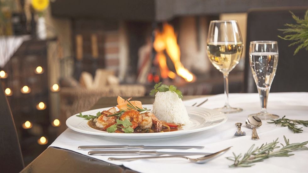 Fireplace Restaurant "Landhaus" in Tarnewitzer Hof, © Hotelanlage Tarnewitzer Hof Fireplace Restaurant "Landhaus" in Tarnewitzer Hof, © Hotelanlage Tarnewitzer Hof