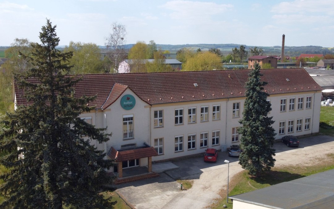 Vooraanzicht huis, © Kultur.Schule Malchin / Zeissler