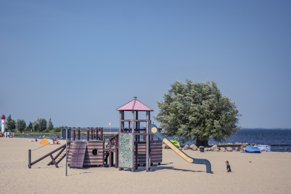 Het strand van Ueckermünde aan de Stettiner Haff // © TVV/Philipp Schulz Het strand van Ueckermünde aan de Stettiner Haff // © TVV/Philipp Schulz