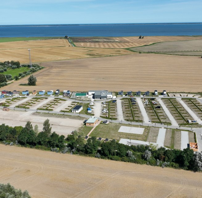 Das Prima Camping Resort Boddenblick aus der Luft am Bodden // &copy; Prima Camping Resort Boddenblick