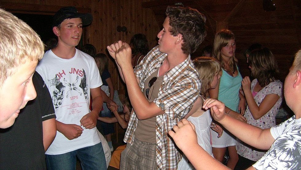 Children's disco in the chapel, © Herberge an der Hertesburg/Christa Lüder