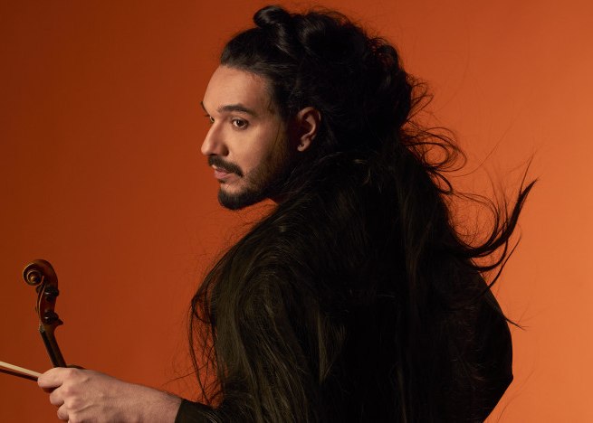 &copy; &copy; Misha Obradovic