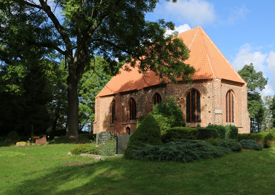 Kości&oacute;ł pielgrzymkowy 18356 Bodstedt // &copy; Pfarramt Kenz
