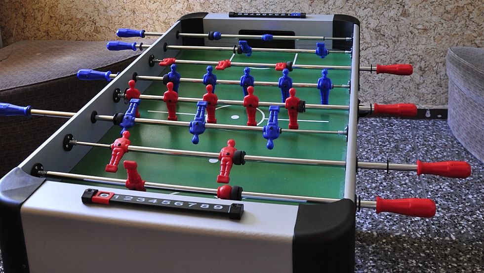 Tafelvoetbaltoernooien kunnen worden gehouden in de lounge // &copy; Ohne Barrieren WuS gGmbH