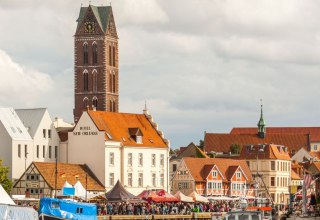 Only the 80 m high church tower has been preserved as a landmark and sea mark visible from afar // © TZ Wismar/Alexander Rudolph Only the 80 m high church tower has been preserved as a landmark and sea mark visible from afar // © TZ Wismar/Alexander Rudolph