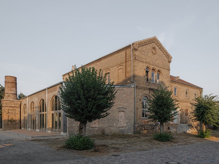 Stara destylarnia, &copy; Joshua Delissen