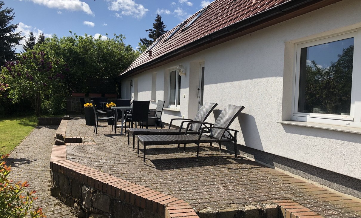 Taras z widokiem na jezioro Carwitz, © Michael Rohde Taras z widokiem na jezioro Carwitz, © Michael Rohde