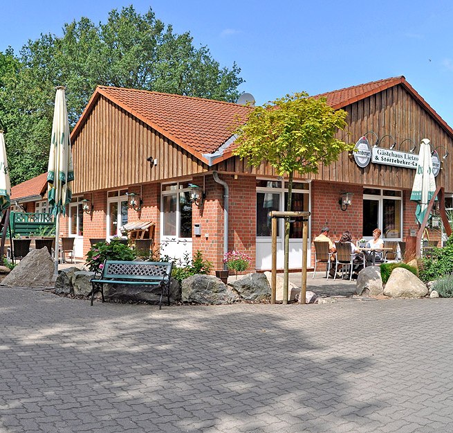 © Gästehaus Lietzow & Störtebeker Camp
