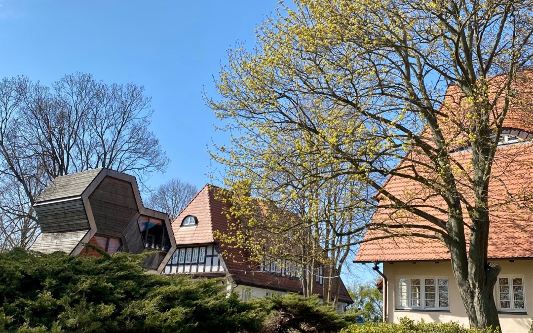 Historic site with honeycomb house hostel, © Conrad