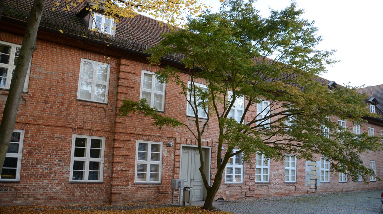 Ingangsgebied van Sleeswijk-Holstein, &copy; Eingangsbereich des Schleswig-Holstein Hauses