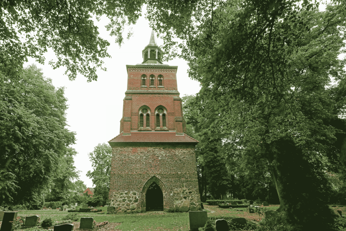 Ingang tot de kerk, &copy; TMV/Gohlke