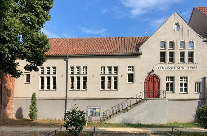 Dom kultury LKG Stralsund // © Landeskirchliche Gemeinschaft Stralsund Dom kultury LKG Stralsund // © Landeskirchliche Gemeinschaft Stralsund