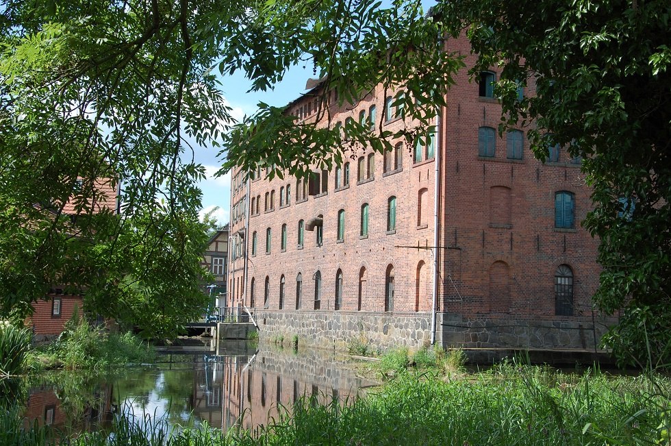 De Bolbrüggesche Mühle is idyllisch gelegen op een eiland tussen de Elde en de Mühlengraben., © Gabriele Skorupski De Bolbrüggesche Mühle is idyllisch gelegen op een eiland tussen de Elde en de Mühlengraben., © Gabriele Skorupski