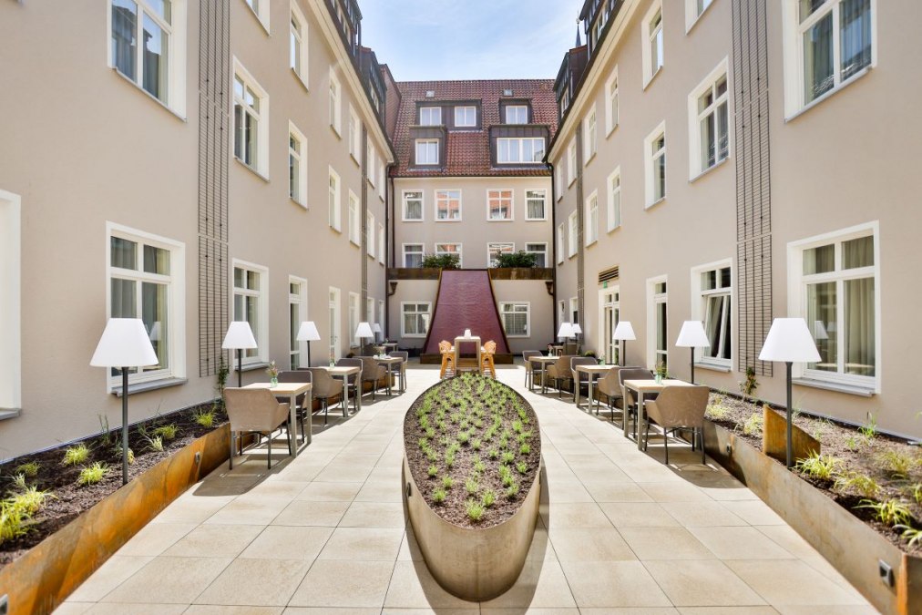 Inner courtyard 1, &copy; Matthes Trettin