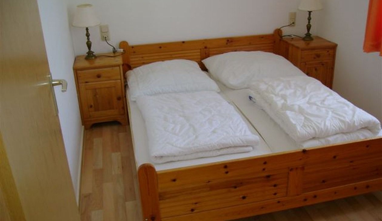 Slaapkamer Jagdweg 24, &copy; Ferienbungalow Jagdweg 24