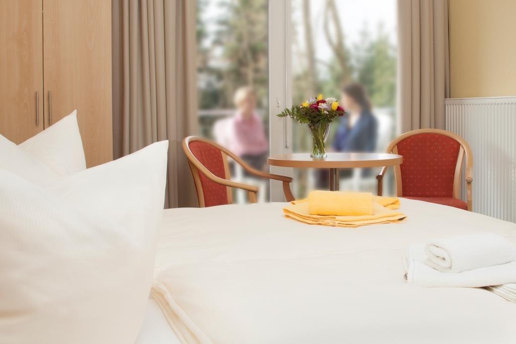 Komfortowo urządzone pokoje // &copy; Sonja Trabandt