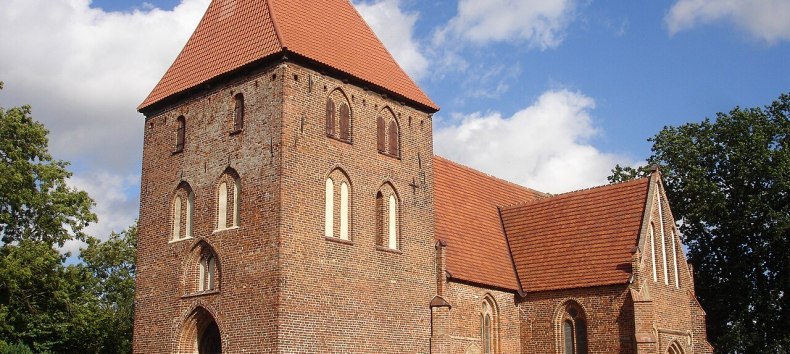 Kirche in Groß Eichsen // © adfc-Schwerin Kirche in Groß Eichsen // © adfc-Schwerin