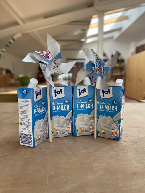 Milk carton wind turbine, © Nationalpark-Zentrum KÖNIGSSTUHL