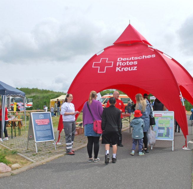Spiel, Spaß und Action für die ganze Familie! // © Foto: DRK-KV Rügen-Stralsund e.V. Spiel, Spaß und Action für die ganze Familie! // © Foto: DRK-KV Rügen-Stralsund e.V.
