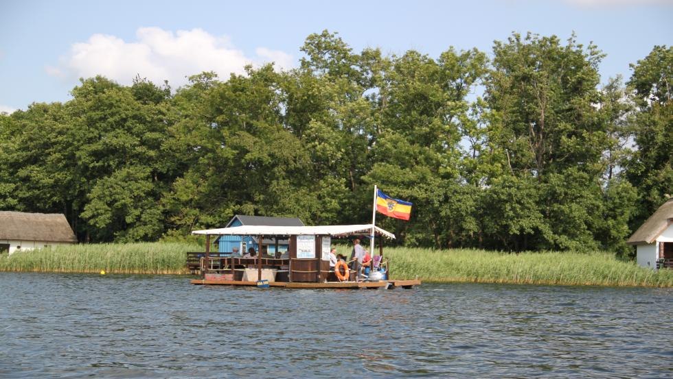 Spływ tratwą // © Touristinformation Krakow am See Spływ tratwą // © Touristinformation Krakow am See