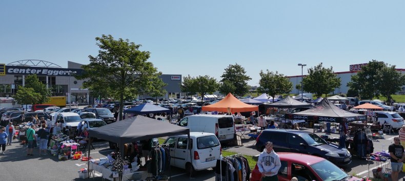 Vlooienmarkt, &copy; Hoffmeister