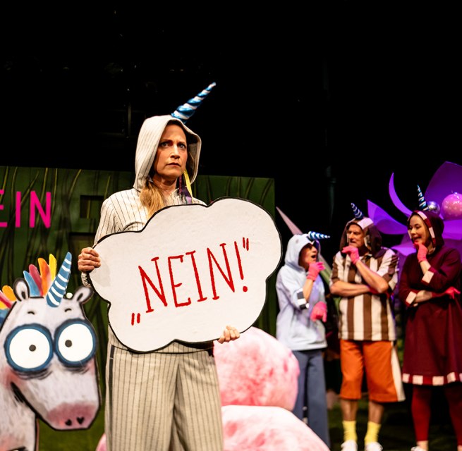 nach dem Bilderbuch von Marc-Uwe Kling und Astrid Henn // © Peter van Heesen nach dem Bilderbuch von Marc-Uwe Kling und Astrid Henn // © Peter van Heesen