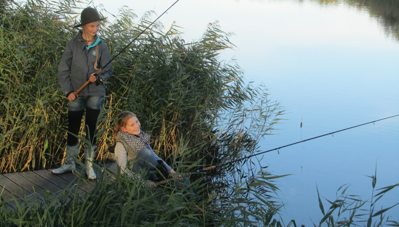 Fishing fun at lake Teterow, © Jana Koch