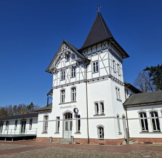 old Gadebusch train station // &copy; adfc-Schwerin