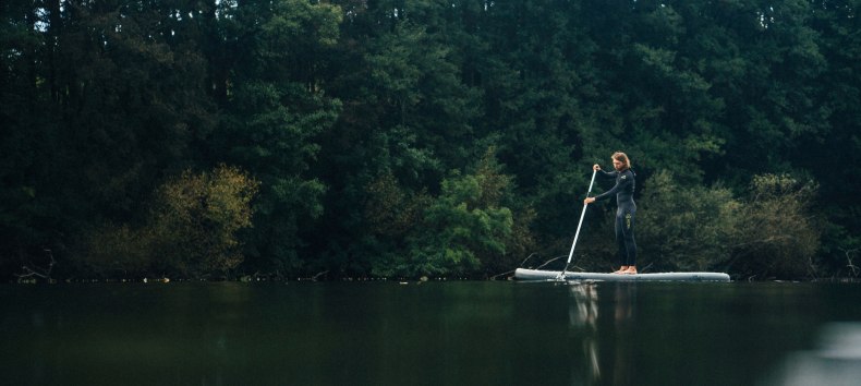 On the way on the Granzower Möschen in the Mecklenburg Lake District with the SUP, © TMV/Gänsicke On the way on the Granzower Möschen in the Mecklenburg Lake District with the SUP, © TMV/Gänsicke