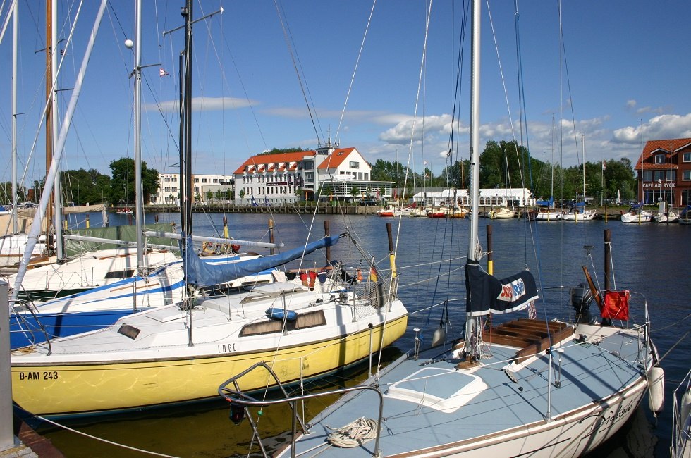 Port żeglarski Wieck // &copy; Sabrina Wittkopf-Schade