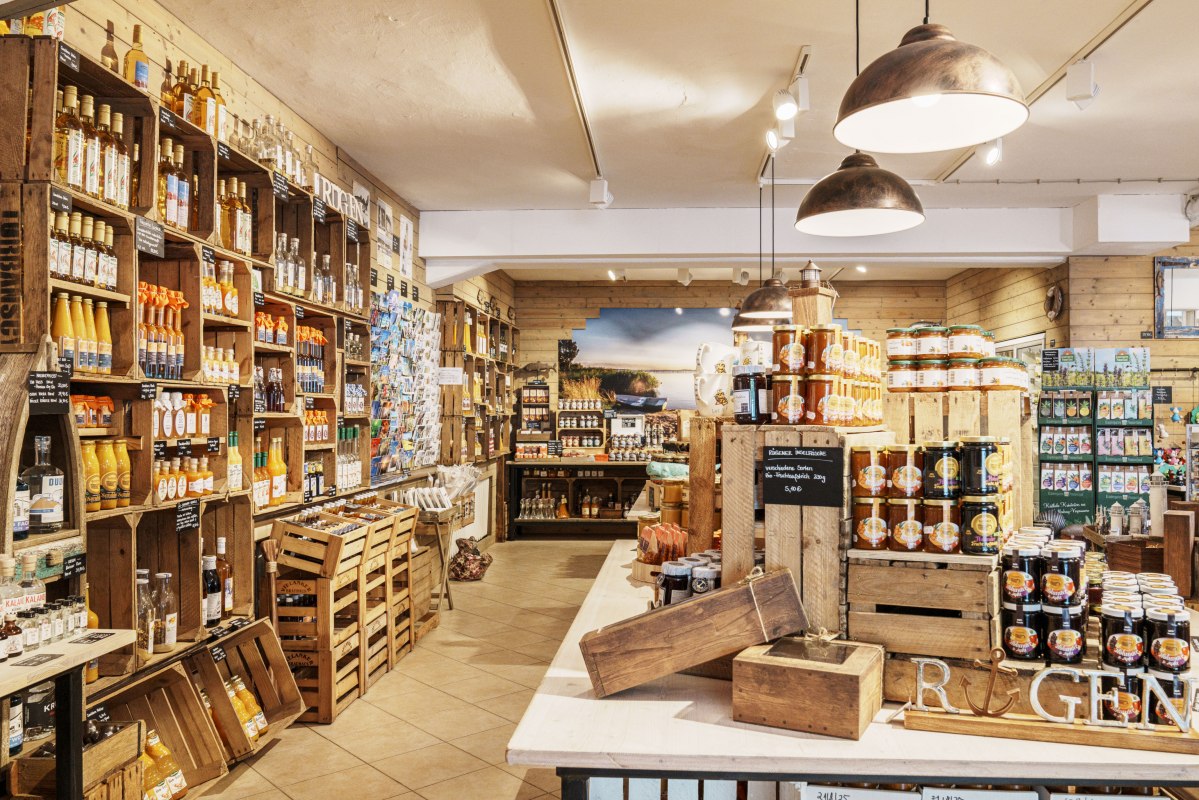 Pure R&uuml;gen: maximum choice, one location. // &copy; R&uuml;genmarkt - Das Original