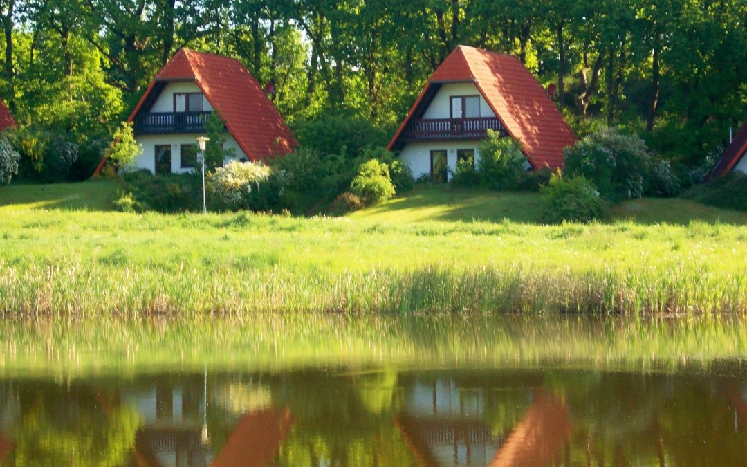 Finse huizen direct aan de Recknitz, © Recknitz Tourist