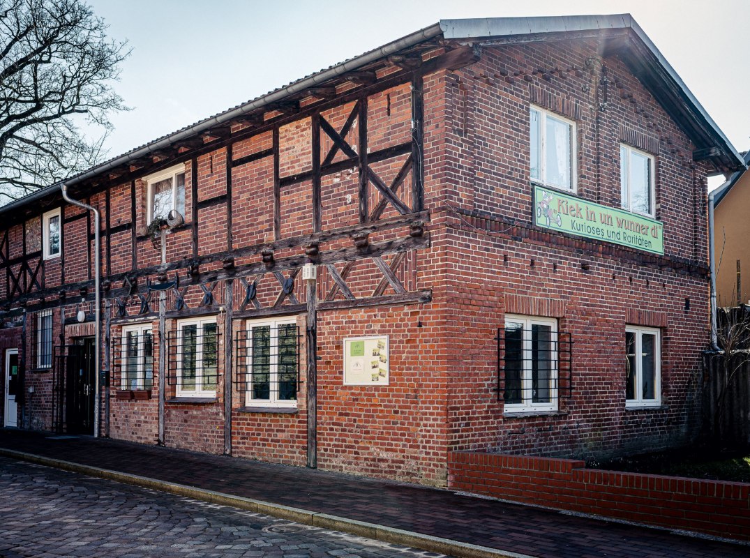 Budowanie z zewnątrz, &copy; Kultur- und Sportring e.V.