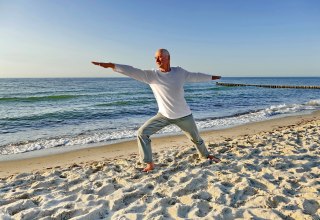 1.5 hours of mindfulness, breathing and gentle yoga asanas. // &copy; Ralf Kr&auml;mer