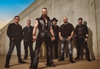 &copy; Christian Barz