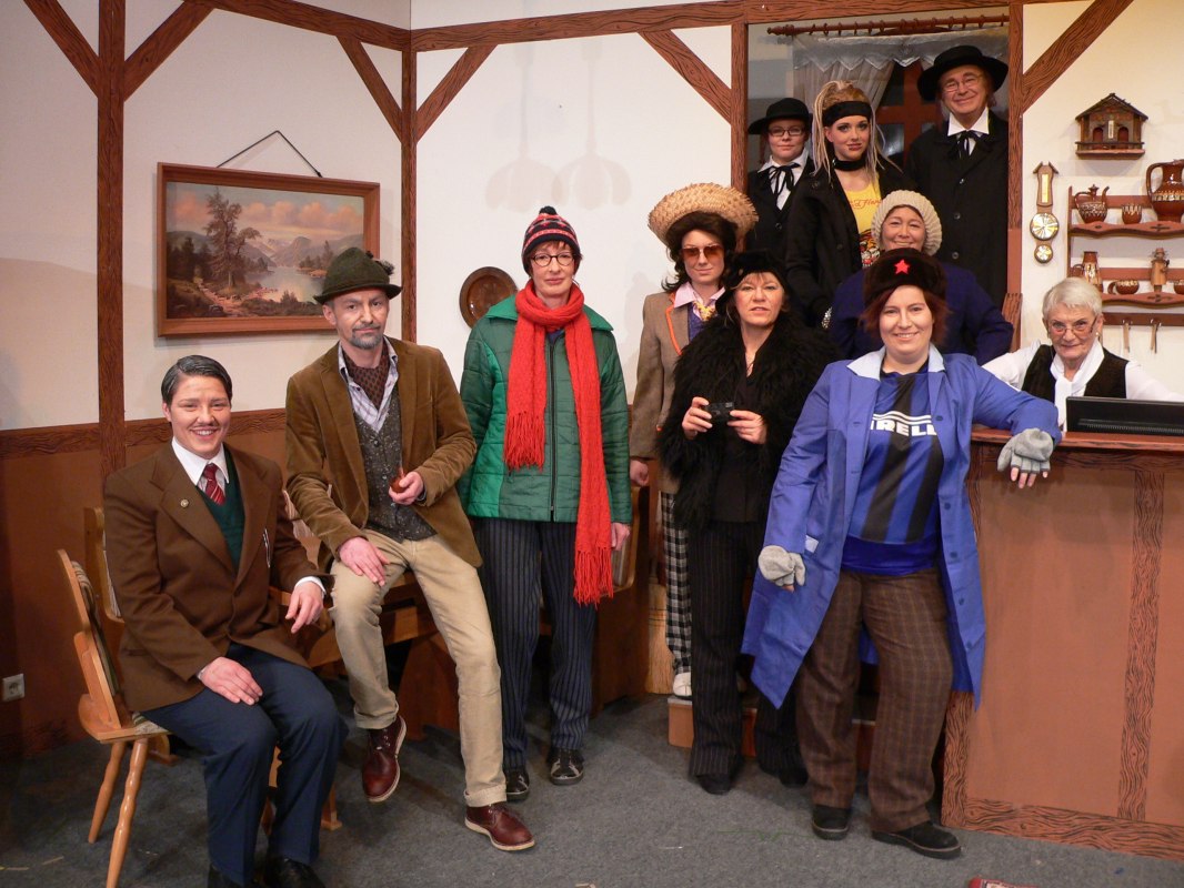 Scena z "Don Kichota" w ogrodzie teatru Barth, &copy; Kr&uuml;ger/Vorpommersche Landesb&uuml;hne