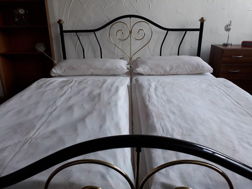 Slaapkamer // &copy; Gutshaus Alt Krassow