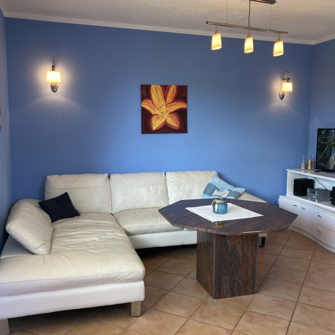 Woonkamer op de begane grond, © www.binz-ferienhaus.de Woonkamer op de begane grond, © www.binz-ferienhaus.de