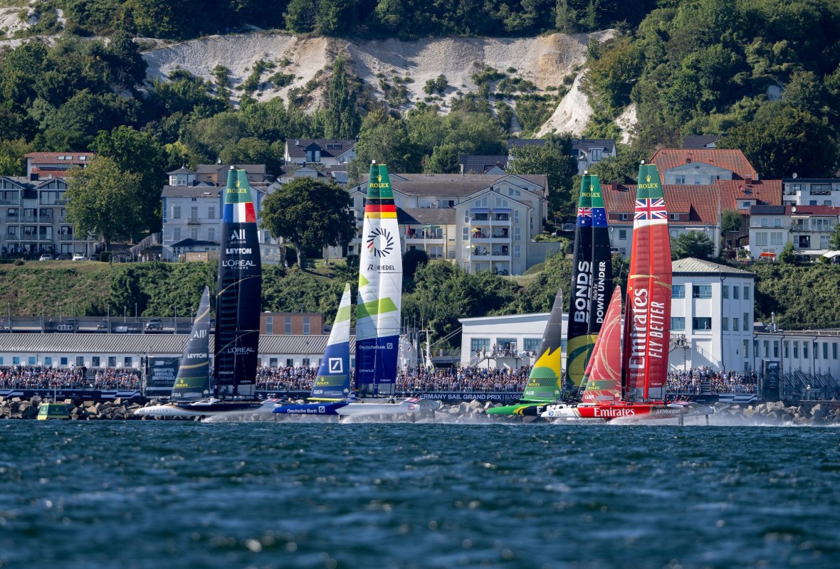 2025 Sail GP F50 catamarans in actie voor de kust van Sassnitz // &copy; Sail GP