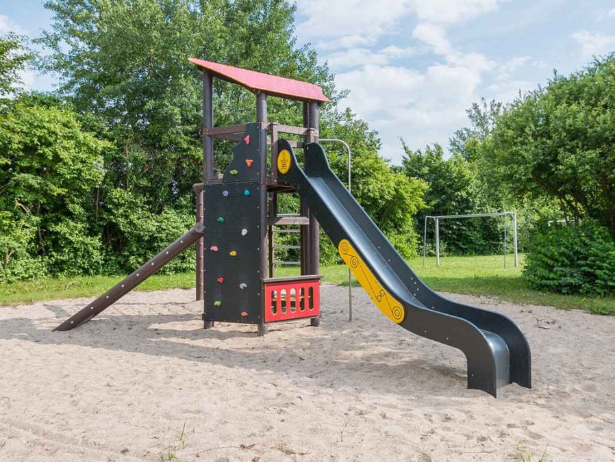Rapsweg Rethwisch playground, &copy; Tourist-Info