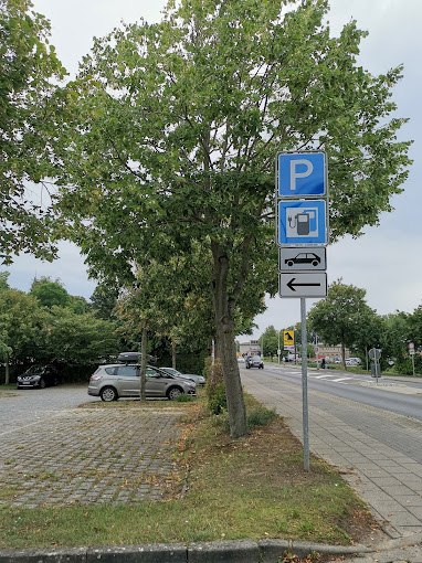 city parking lot, © google/stadt malchow