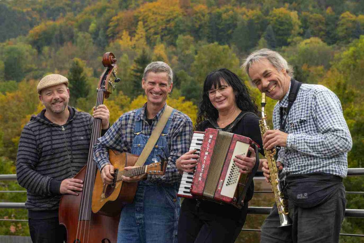 © https://www.josa-music.de/index.php?id=317 © https://www.josa-music.de/index.php?id=317