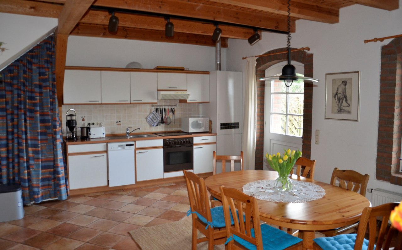 Uitzicht in de keuken, &copy; Klusemann