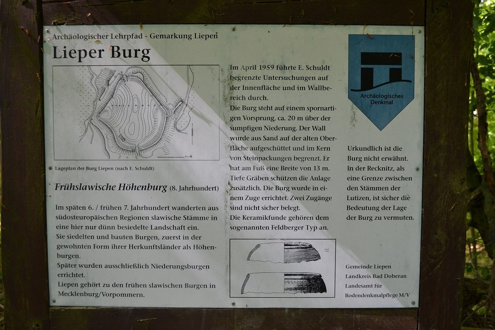 Information board at Lieper Castle, © Lutz Werner
