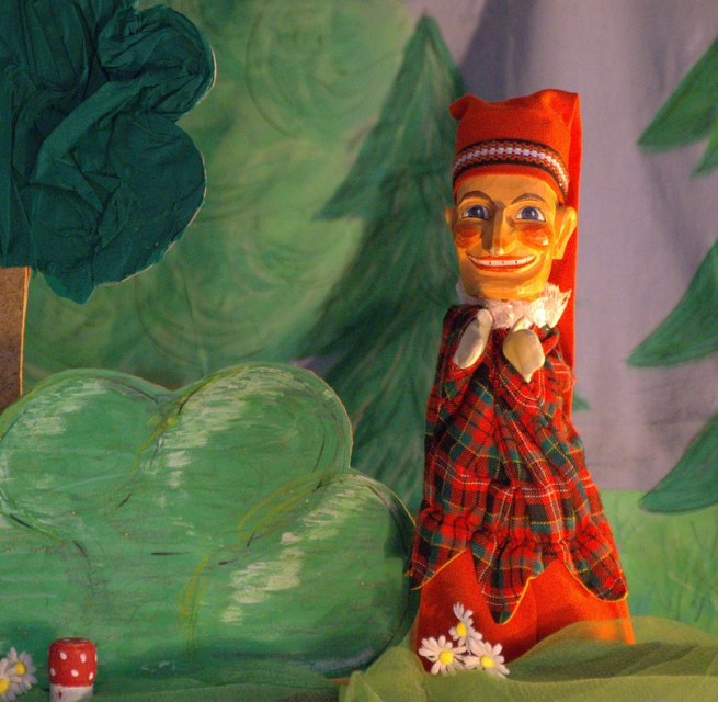 Puppet theater // &copy; Pixabay