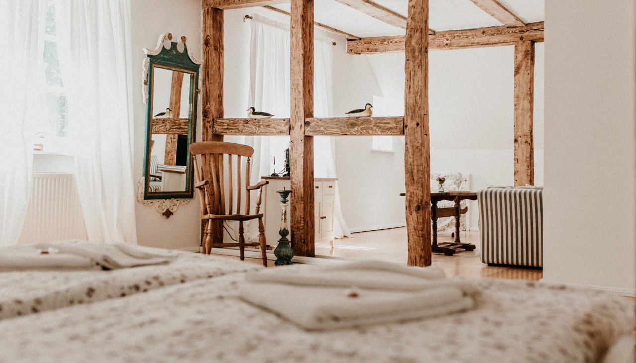 Comfortable apartments furnished in country style in Krimvitz manor house, &copy; Gutshaus Krimvitz