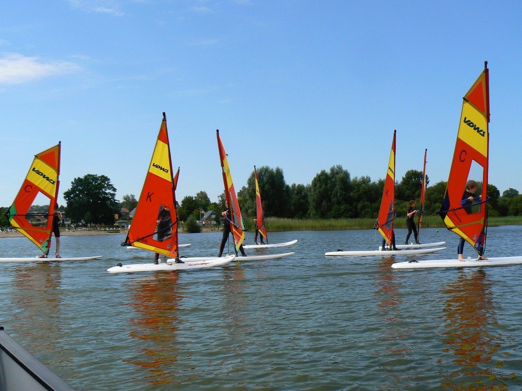 watersports_station_fleesensee_surfing, &copy; Wassersport Fleesensee